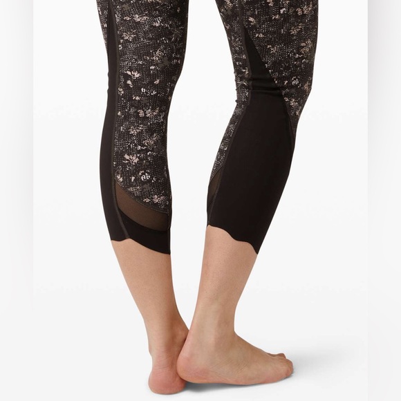 Lululemon Align Crop 21" Equalized Multi size 8 - Picture 4 of 15